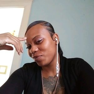 Meet your Posher, Kimyata